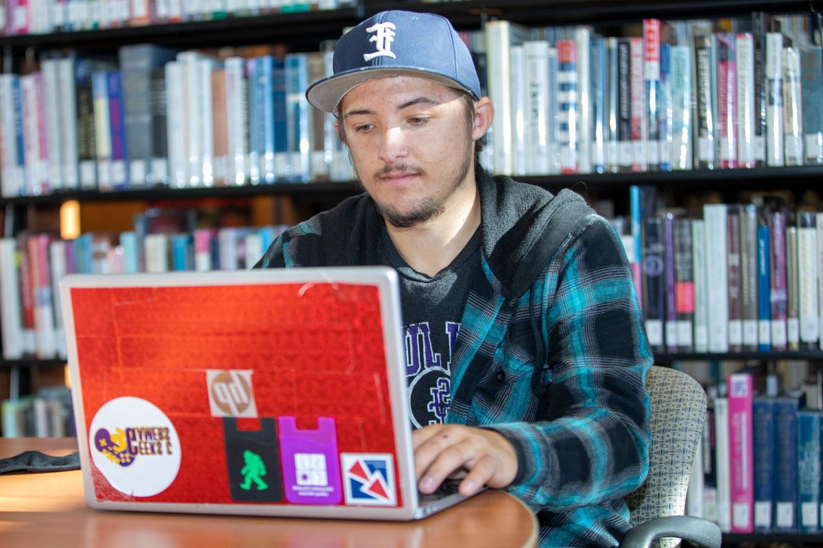 Student in library